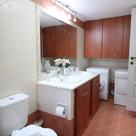 1870 House 1&2 * Plaka (Milos)
