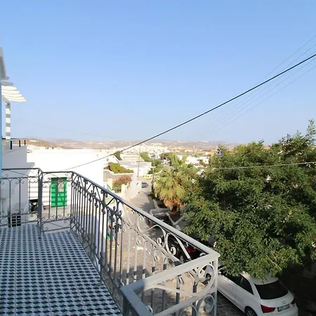 1870 House 1&2 Plaka (Milos)